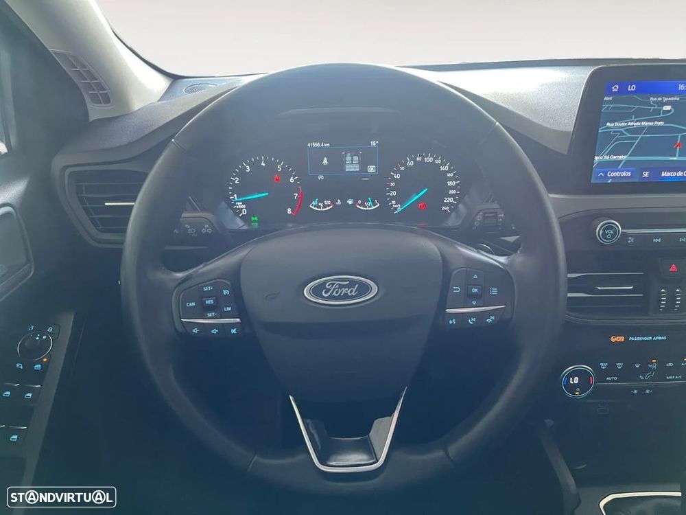 Ford Focus 1.0 EcoBoost Connected - 13