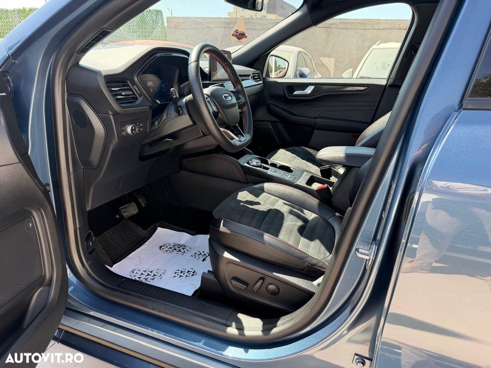 Ford Kuga 2.5 Duratec PHEV ST Line X - 18