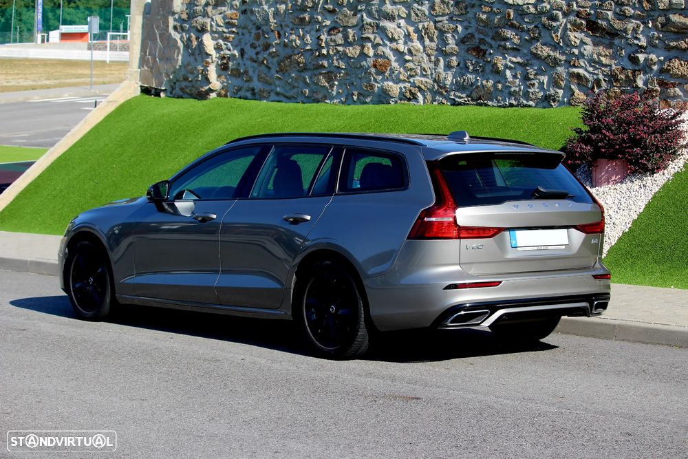 Volvo V60 2.0 D3 R-Design Momentum - 6