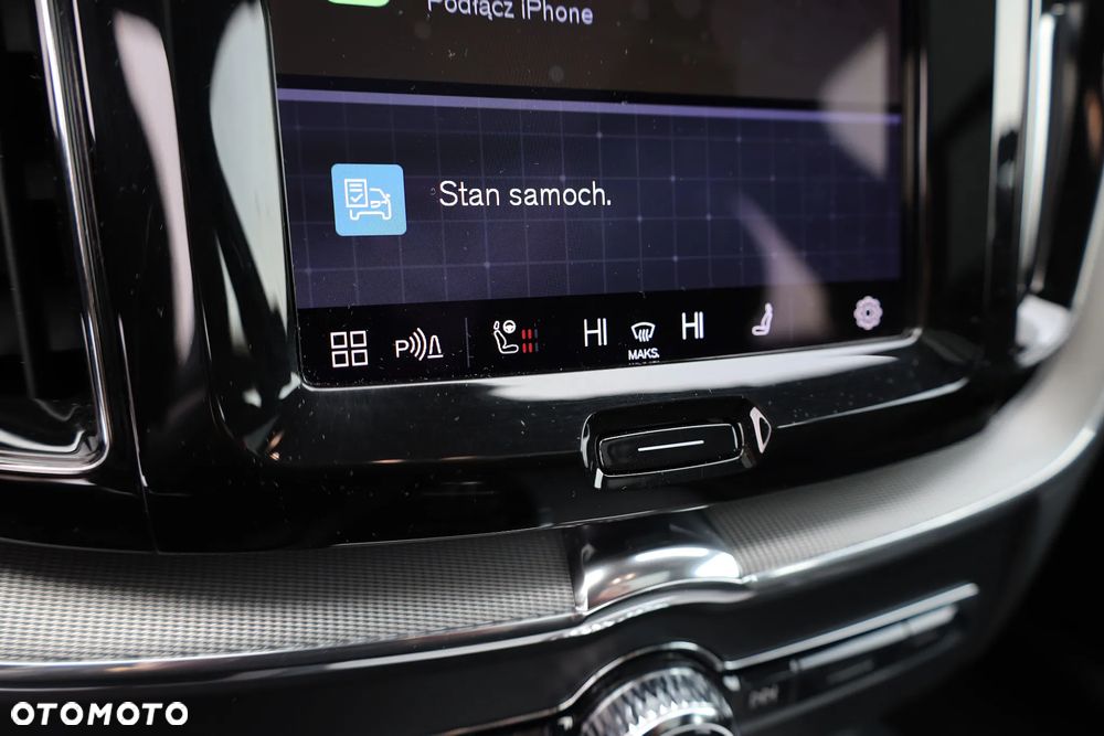 Volvo XC 60 T6 AWD Recharge Geartronic RDesign - 12