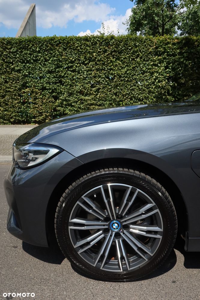 BMW Seria 3 320e M Sport sport - 7