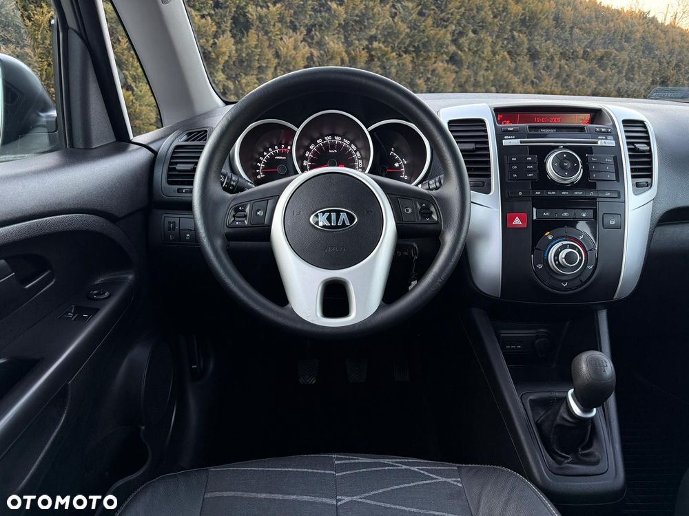Kia Venga 1.4 S - 17