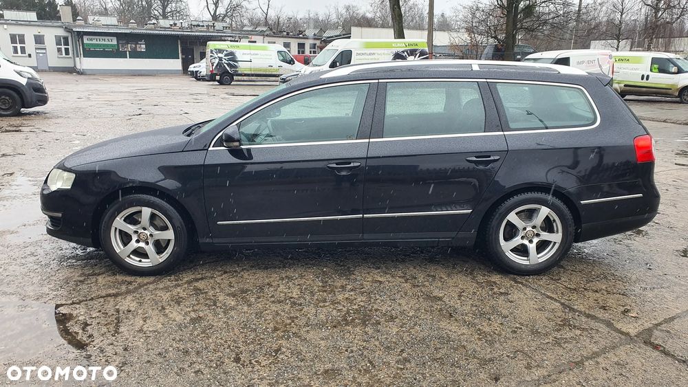 Volkswagen Passat - 2