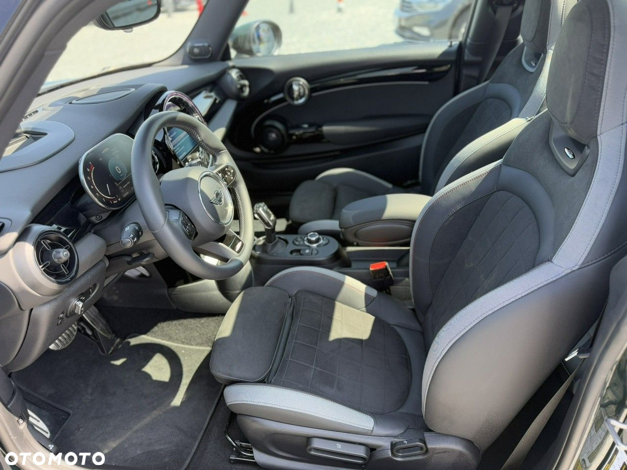 MINI John Cooper Works - 5