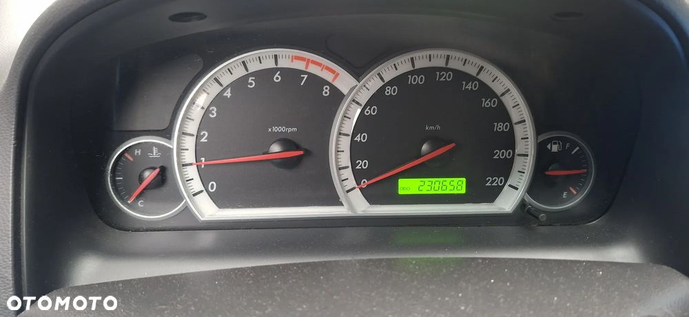 Chevrolet Captiva 2.4 2WD 7 Sitzer LS - 9