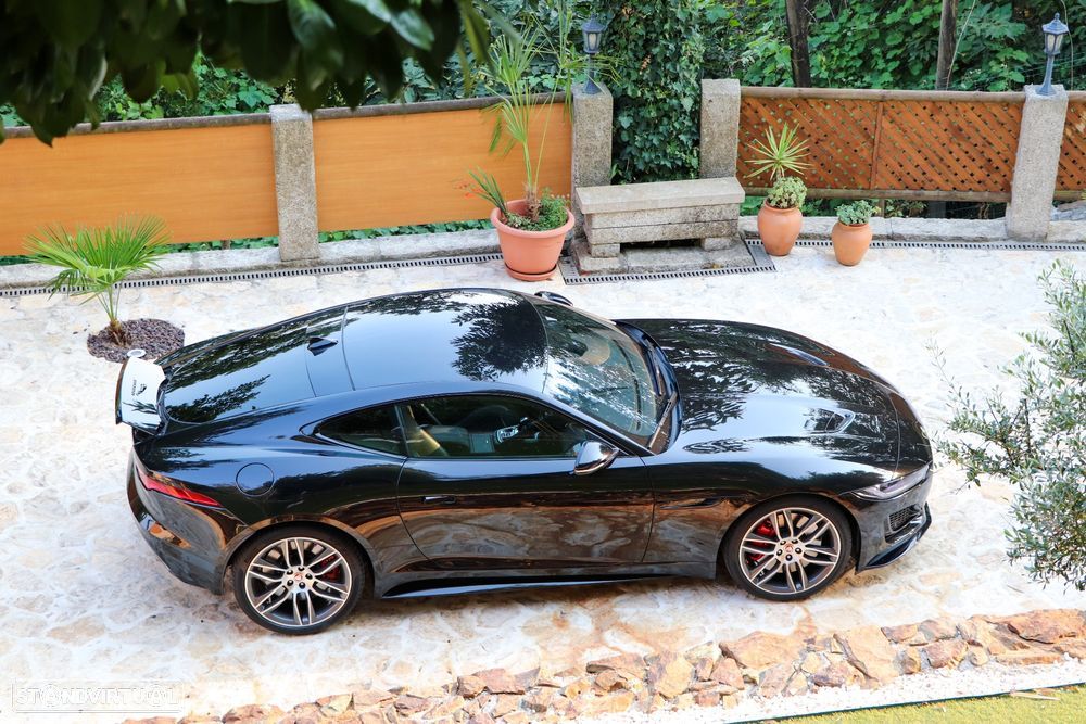 Jaguar F-Type 2.0 i4 R-Dynamic Black - 3