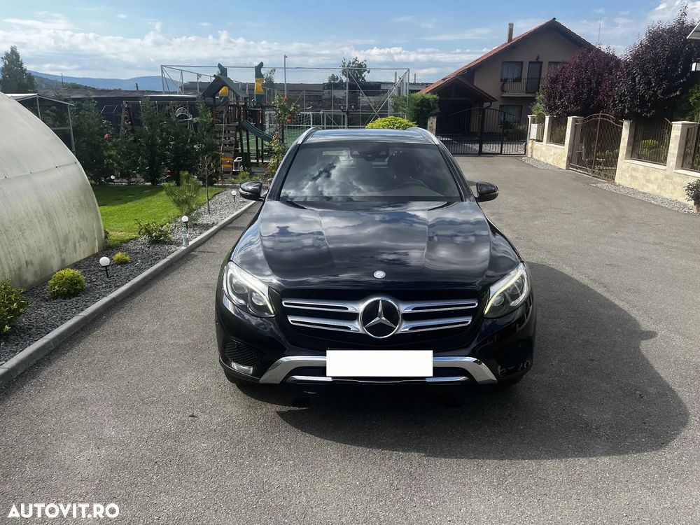 Mercedes-Benz GLC - 1