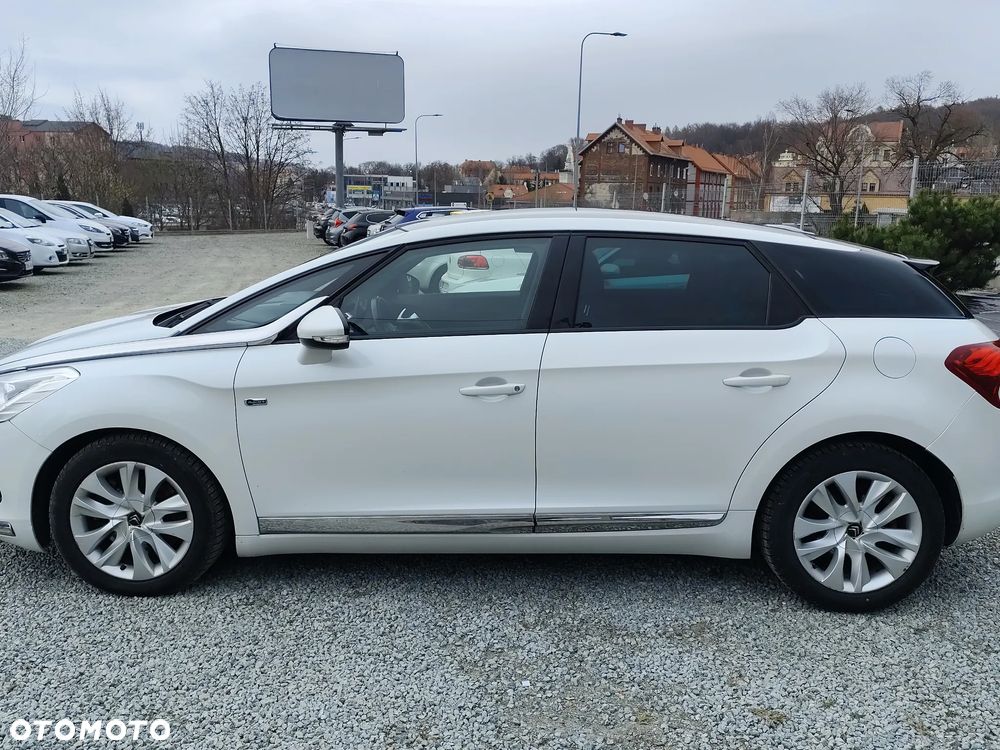 Citroën DS5 2.0 HDi Hybrid4 SoChic MCP - 4
