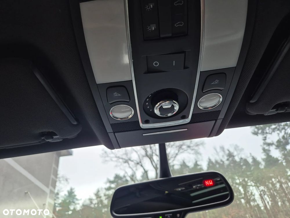 Audi Q7 - 12