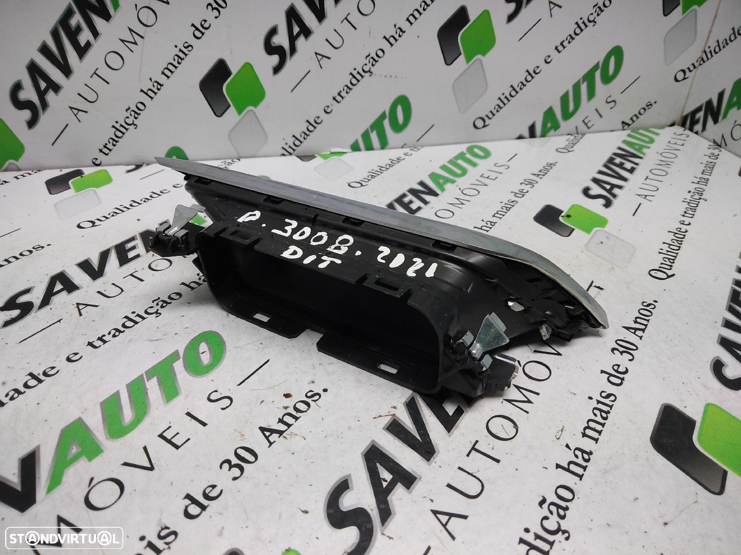 Grelha / Difusor Sofagem Peugeot 3008 Suv (M_) - 2