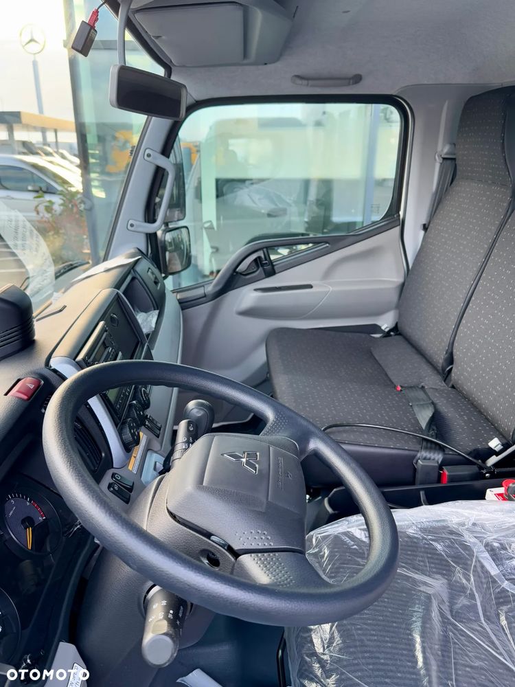 FUSO 9C18 AMT 4x2 - 11