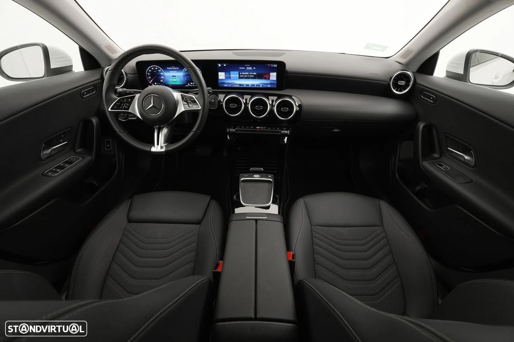Mercedes-Benz CLA 250 e Shooting Brake Progressive - 13