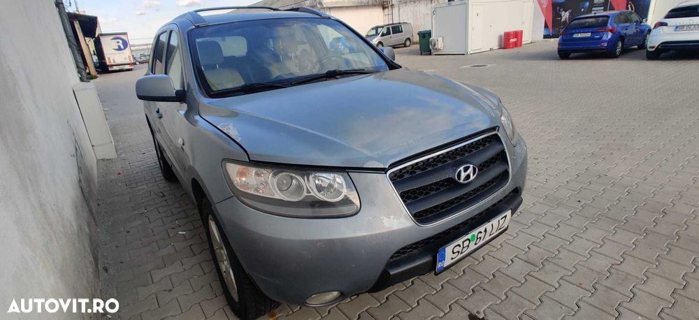 Hyundai Santa Fe 2.2 DSL VGT 5 SEATS 4WD+ - 5