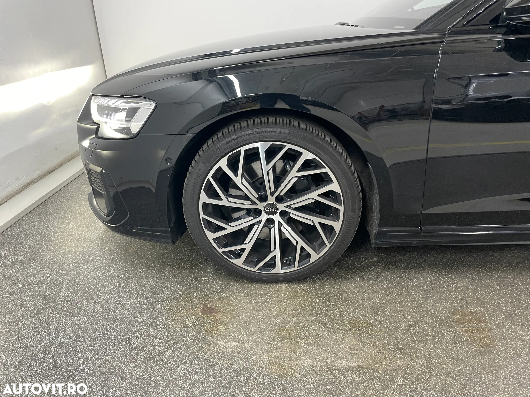 Audi A8 55 TFSI quattro Tiptronic MHEV - 3