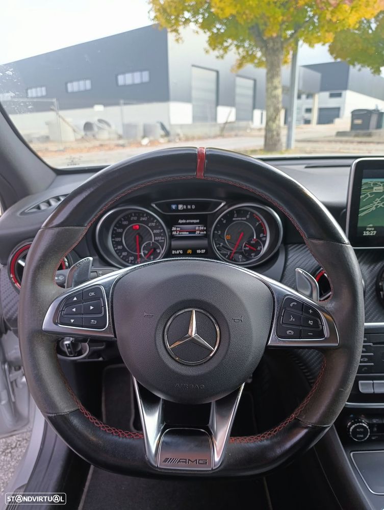 Mercedes-Benz A 45 AMG 4-Matic - 6