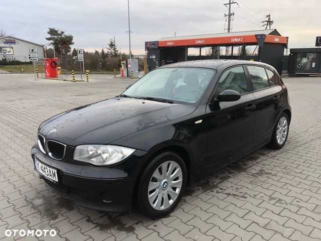 BMW Seria 1 116i - 30