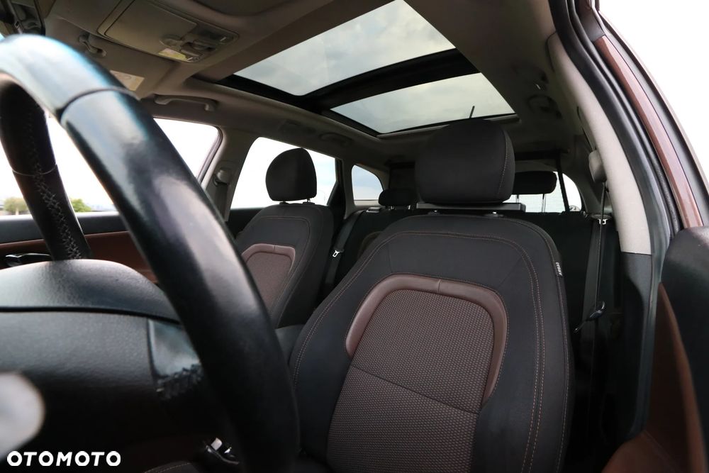 Kia Ceed 1.6 CRDi 128 Fifa World Cup Edition - 37