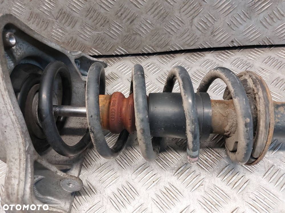 AMORTYZATOR LEWY + PRAWY PRZÓD KOMPLET AUDI A6 C6 2.4 V6 - 4