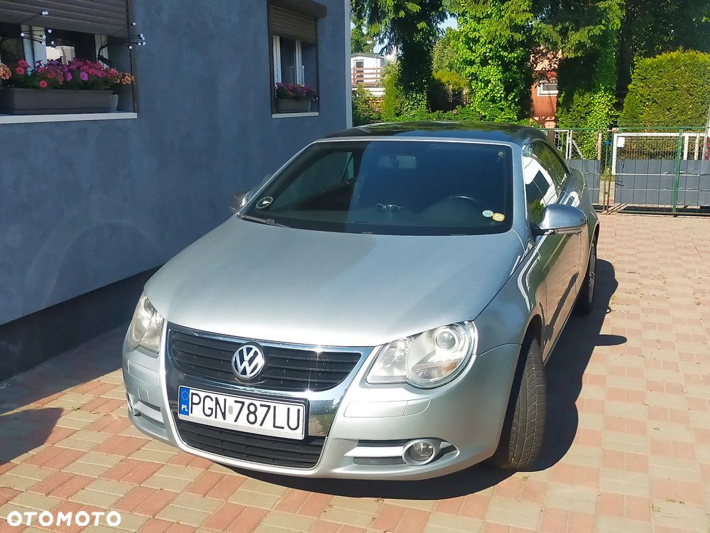 Volkswagen Eos 2.0 FSI - 16