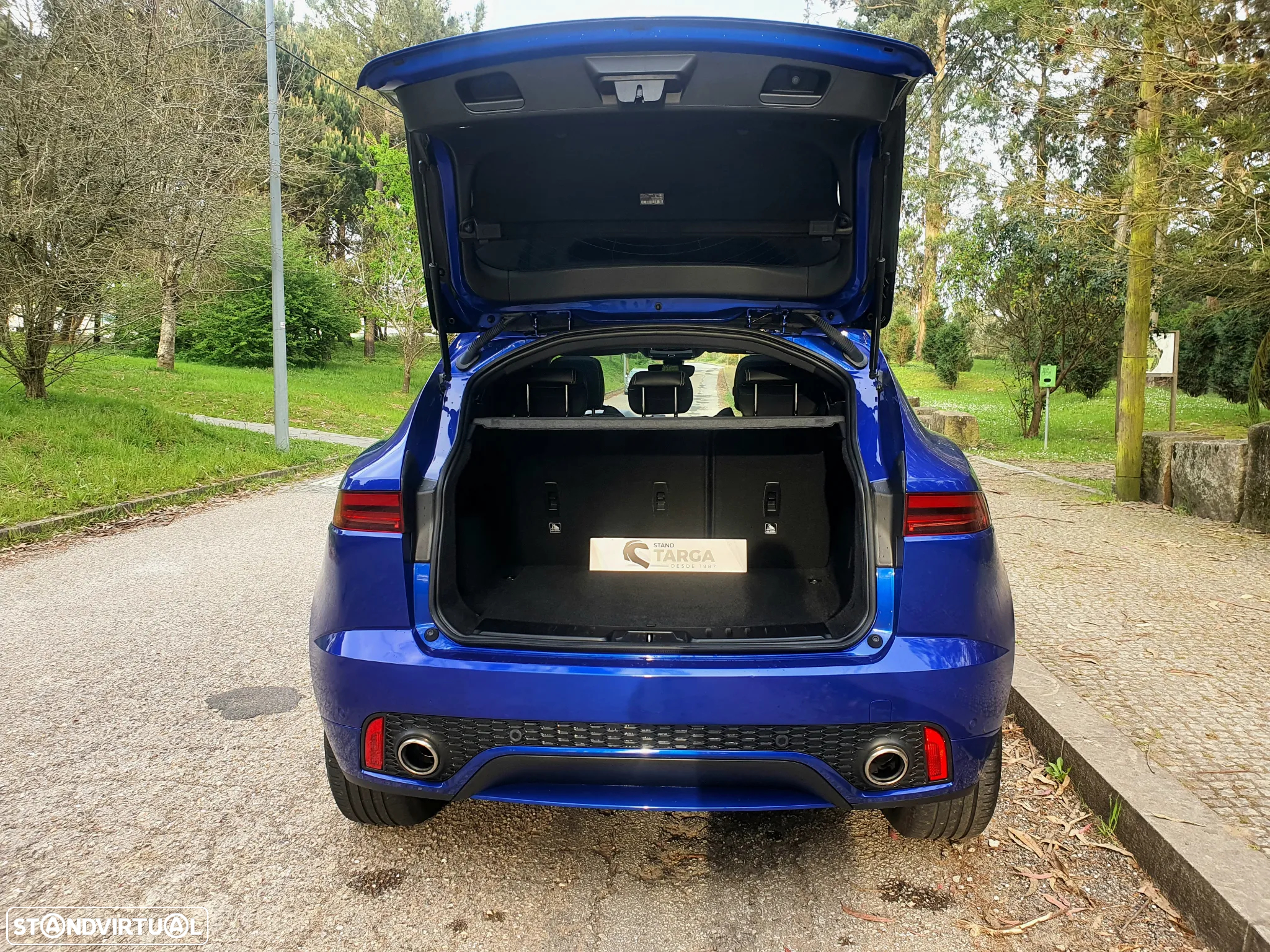 Jaguar E-Pace 2.0 i4D R-Dynamic HSE AWD Aut. - 5