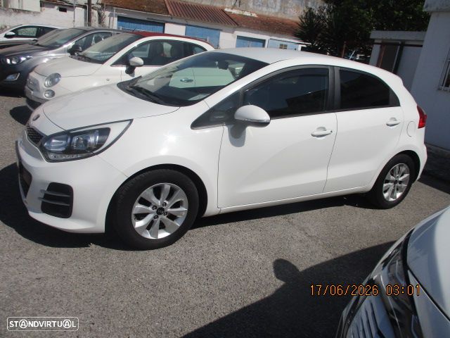 Kia Rio 1.2 Attract - 5