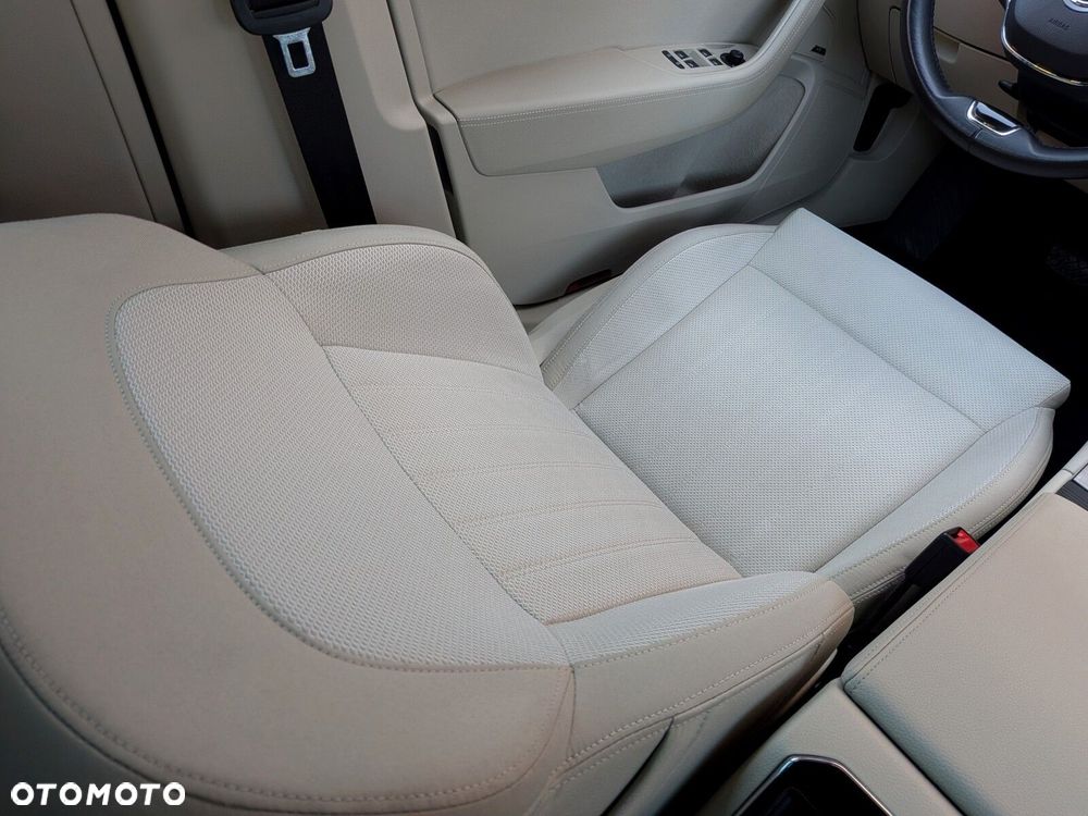 Skoda Superb 2.0 TSI Style DSG - 13