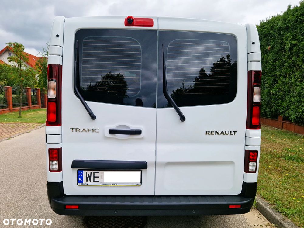 Renault Trafic 2.0 dCi - 8