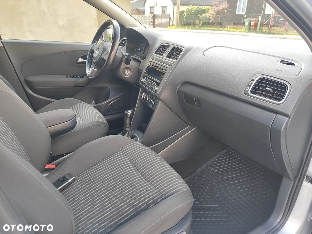 Volkswagen Polo - 29