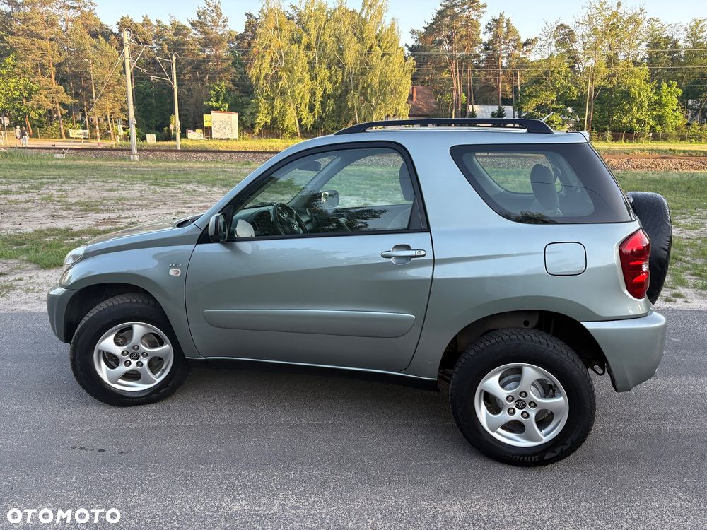 Toyota RAV4 2.0 VVT-i Sol - 16