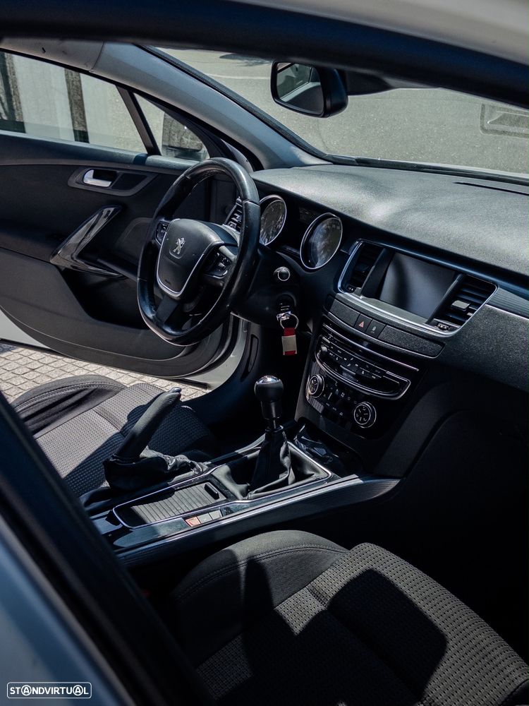 Peugeot 508 SW e-HDi 115 Stop&Start Access - 8