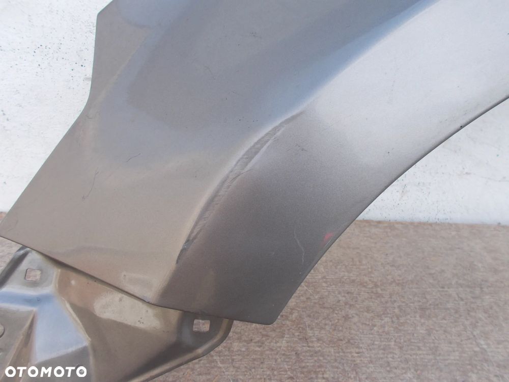 TOYOTA COROLLA E16 BŁOTNIK LEWY PRZÓD PRZEDNI - 2