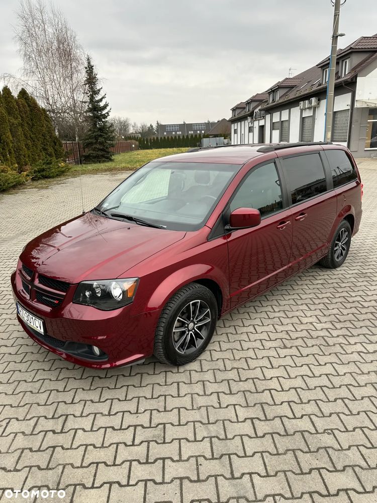 Dodge Grand Caravan 3.6 R/T - 6