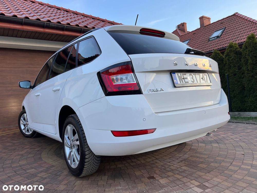 Skoda Fabia 1.0 TSI Ambition - 25
