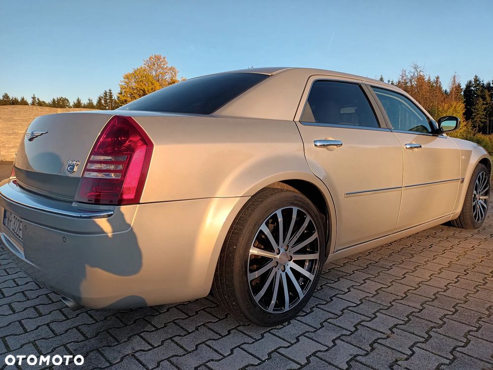 Chrysler 300C 3.0 V6 CRD - 8