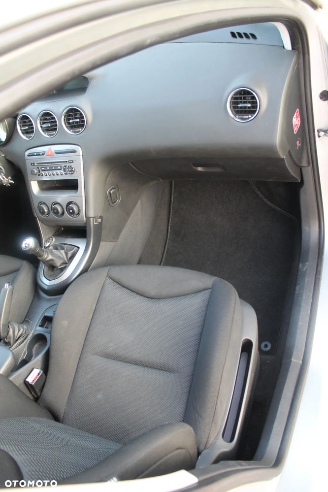 Peugeot 308 1.6 HDi Trendy - 24