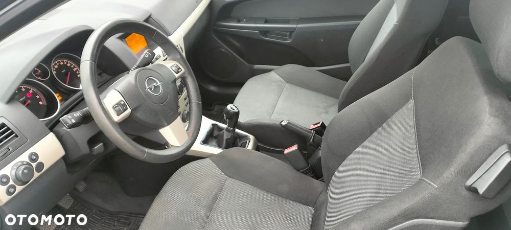 Opel Astra 1.6 Easytronic Cosmo - 36