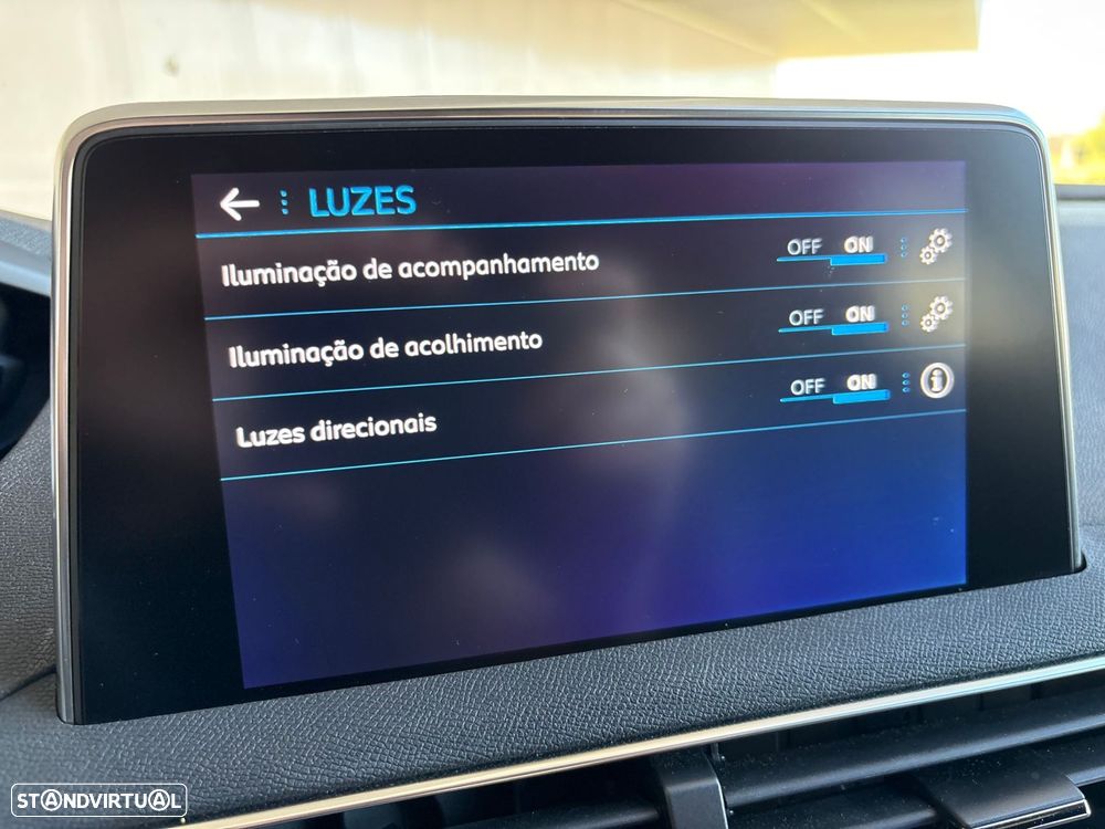 Peugeot 3008 1.2 PureTech GT Line EAT8 - 32