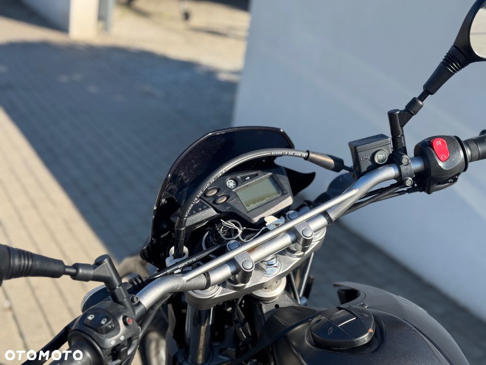 Yamaha XT - 8