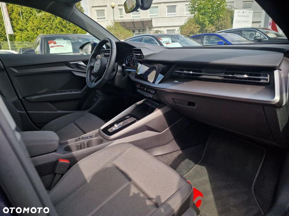 Audi A3 Limousine - 15