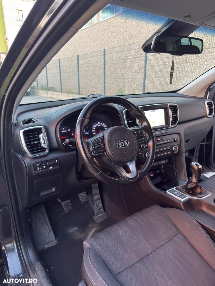 Kia Sportage 2,0 CRDI 2WD Vision - 26