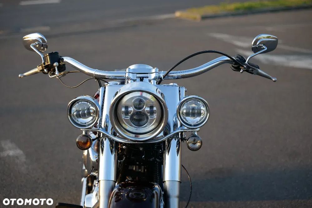 Harley-Davidson Softail Deluxe - 9