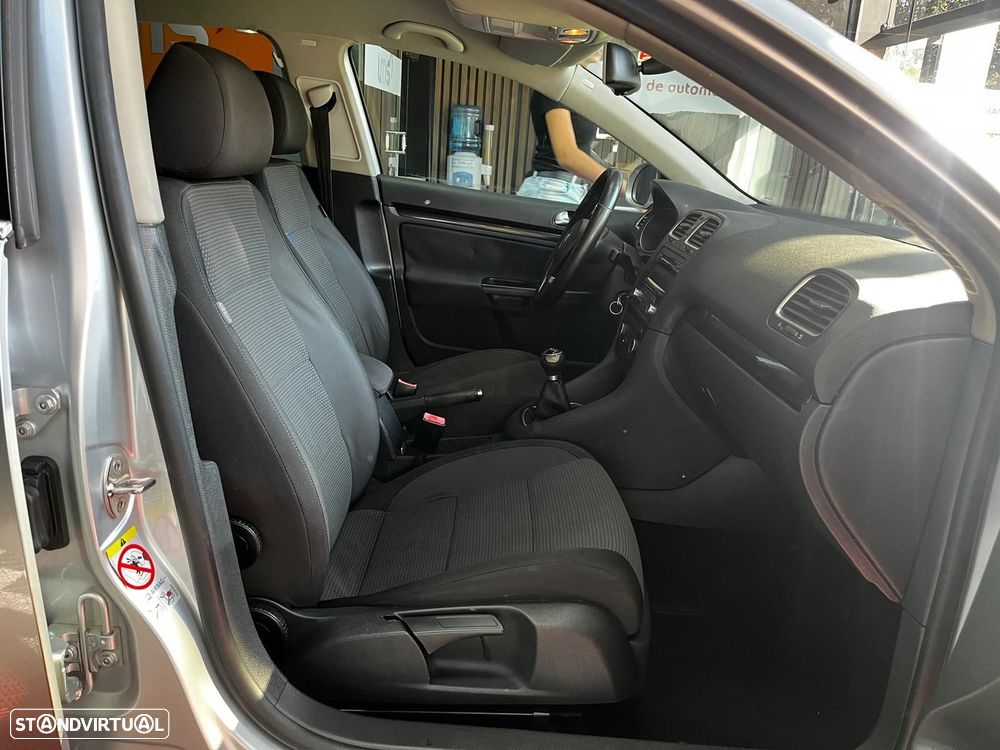 VW Golf Variant 1.6 TDi Trendline - 20