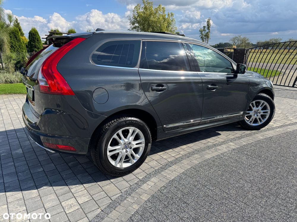 Volvo XC 60 T5 Drive-E Summum - 10