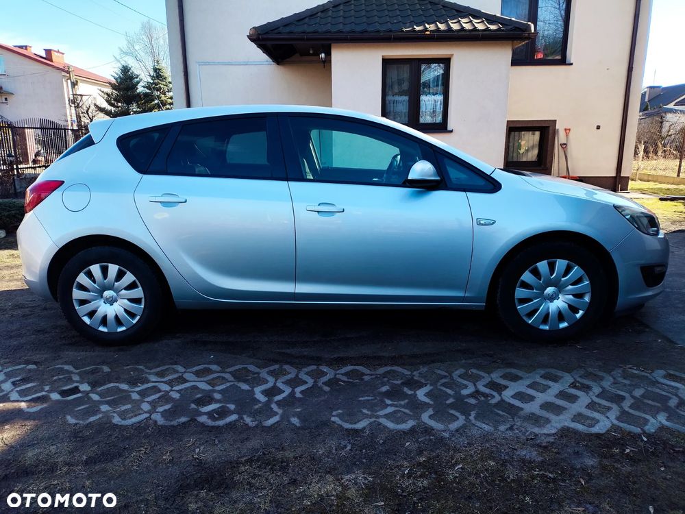 Opel Astra 1.6 CDTI Enjoy - 7