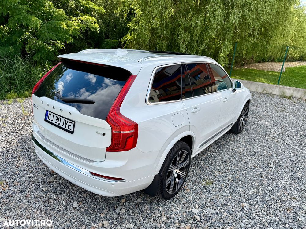 Volvo XC 90 - 9
