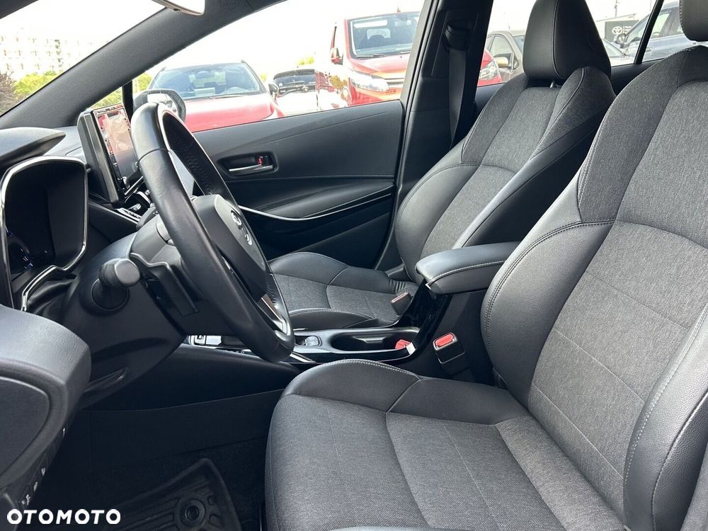 Toyota Corolla 2.0 Hybrid Comfort - 9