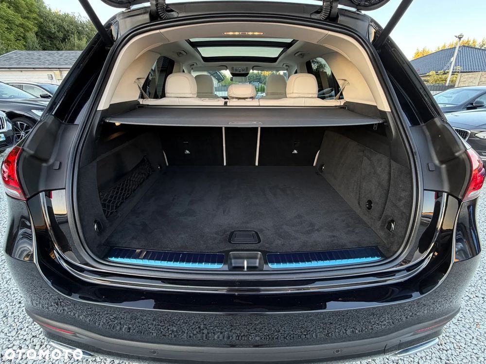 Mercedes-Benz GLE 300 d 4Matic 9G-TRONIC AMG Line - 34