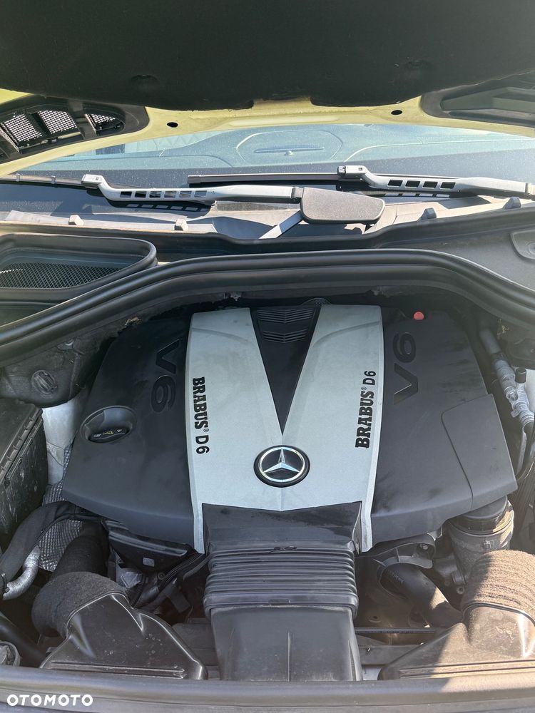 Mercedes-Benz ML - 8