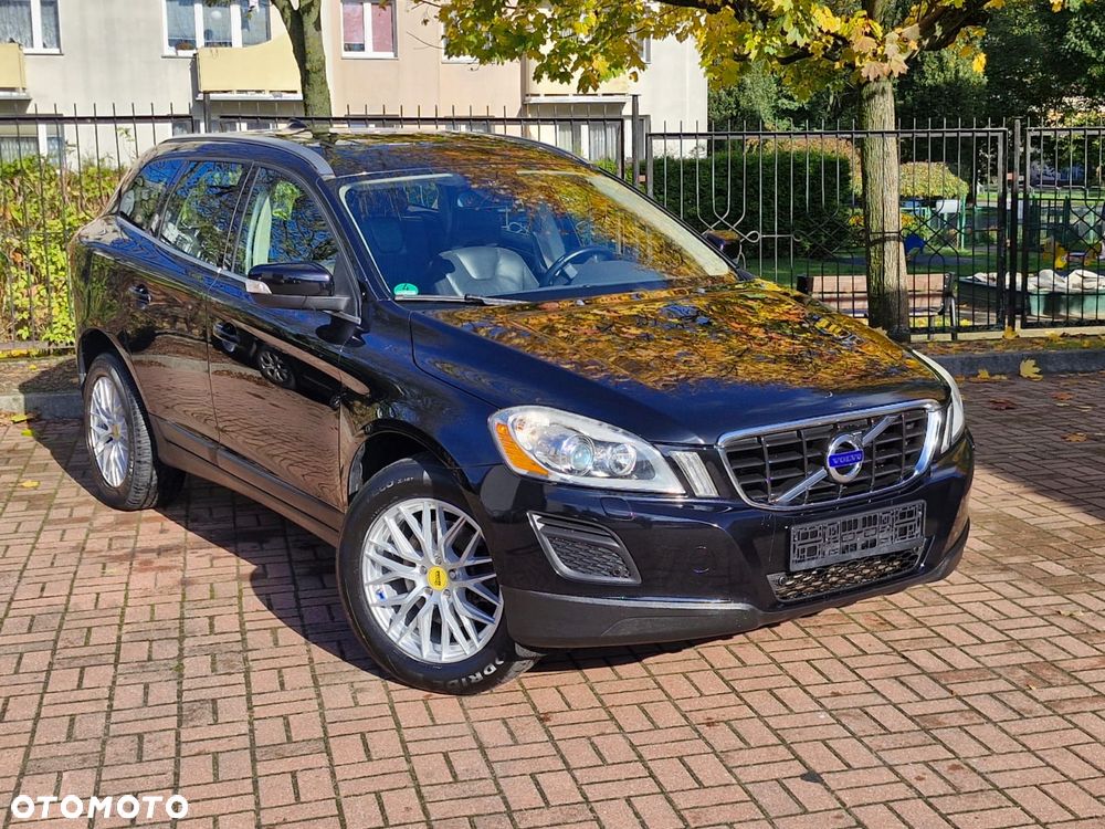Volvo XC 60 2.4D AWD Summum - 11