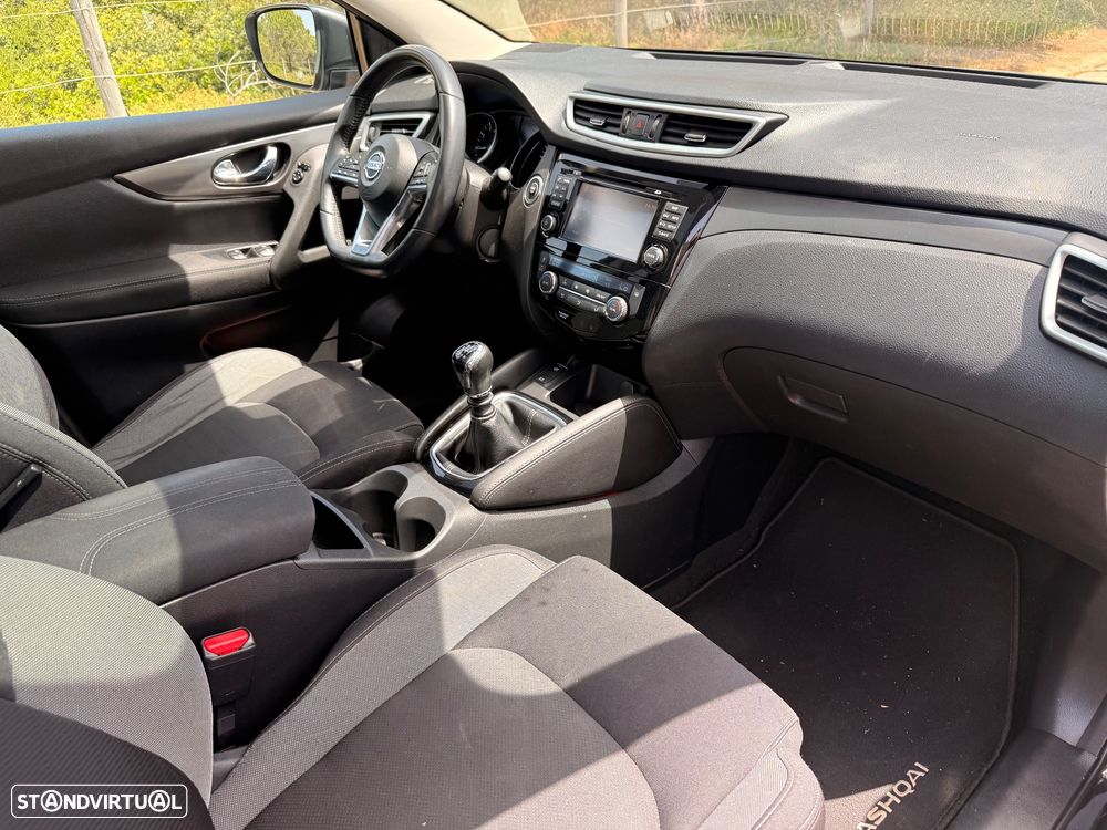 Nissan Qashqai 1.2 DIG-T N-Connecta - 12